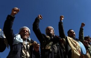 Yemen’s Houthis vow to target US ships if Washington attacks Iran