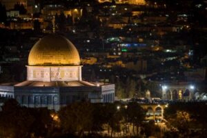 Number of worshippers allowed into Al-Aqsa for Ramadan ‘same as before’: Israel