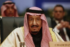 Saudi king to undergo treatment for lung infection Saudi king to undergo treatment for lung infection