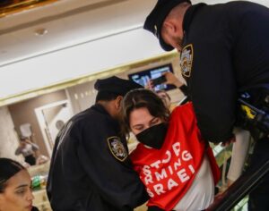 Jewish protesters occupy Trump Tower in support of pro-Palestine activist Jewish protesters occupy Trump Tower in support of pro-Palestine activist