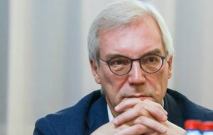 Russia rejects possible deployment of NATO peacekeepers in Ukraine Russia rejects possible deployment of NATO peacekeepers in Ukraine