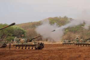 South Korea: Army holds live-fire artillery drills at Paju firing range for 1st time in 7 years South Korea: Army holds live-fire artillery drills at Paju firing range for 1st time in 7 years