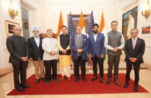 MPs team led by Tharoor starts anti-terrorism ‘peace mission’ (Ld)