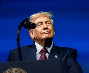 Trump says Ukraine talks stand chance of settlement