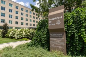 US sanctions Russian exploit broker in cyber theft case