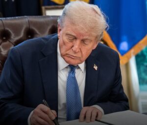 Trump signs order to save college sports