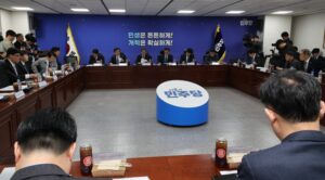 South Korea: Ruling party, govt agree on efforts to send special envoys to Middle East to secure crude oil