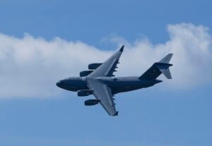 US warns robot fighters may surpass human pilots