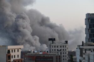 US launches fresh strikes on Iran, Trump warns of stronger military action