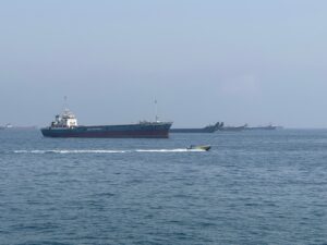 Two UAE tankers attacked while transiting Hormuz Strait: Report
