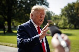Democrats move to block Trump green card rule