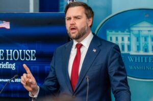 US suspends 870,000 borrowers over suspected fraud